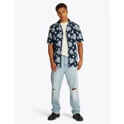 TJM REG SLUB AOP SS SHIRT EXT