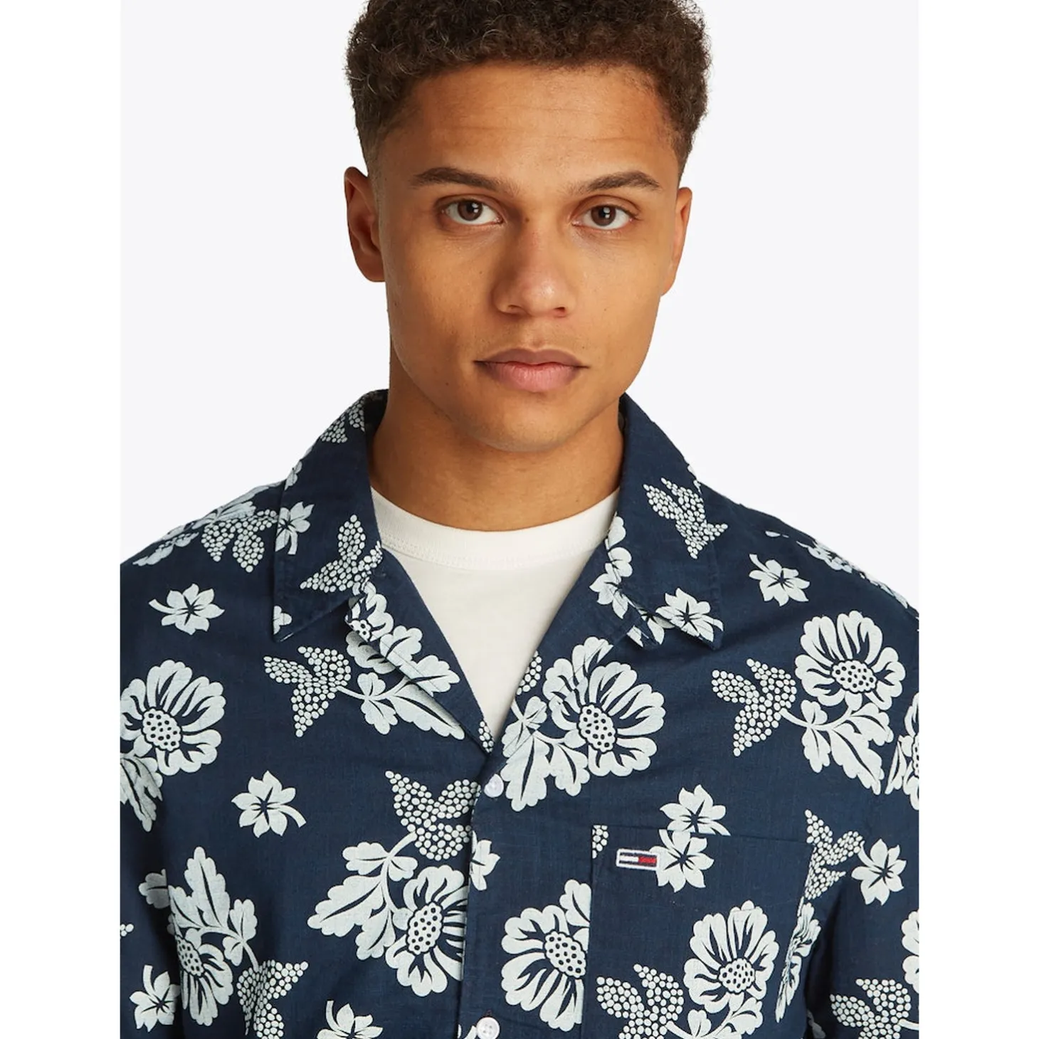TJM REG SLUB AOP SS SHIRT EXT