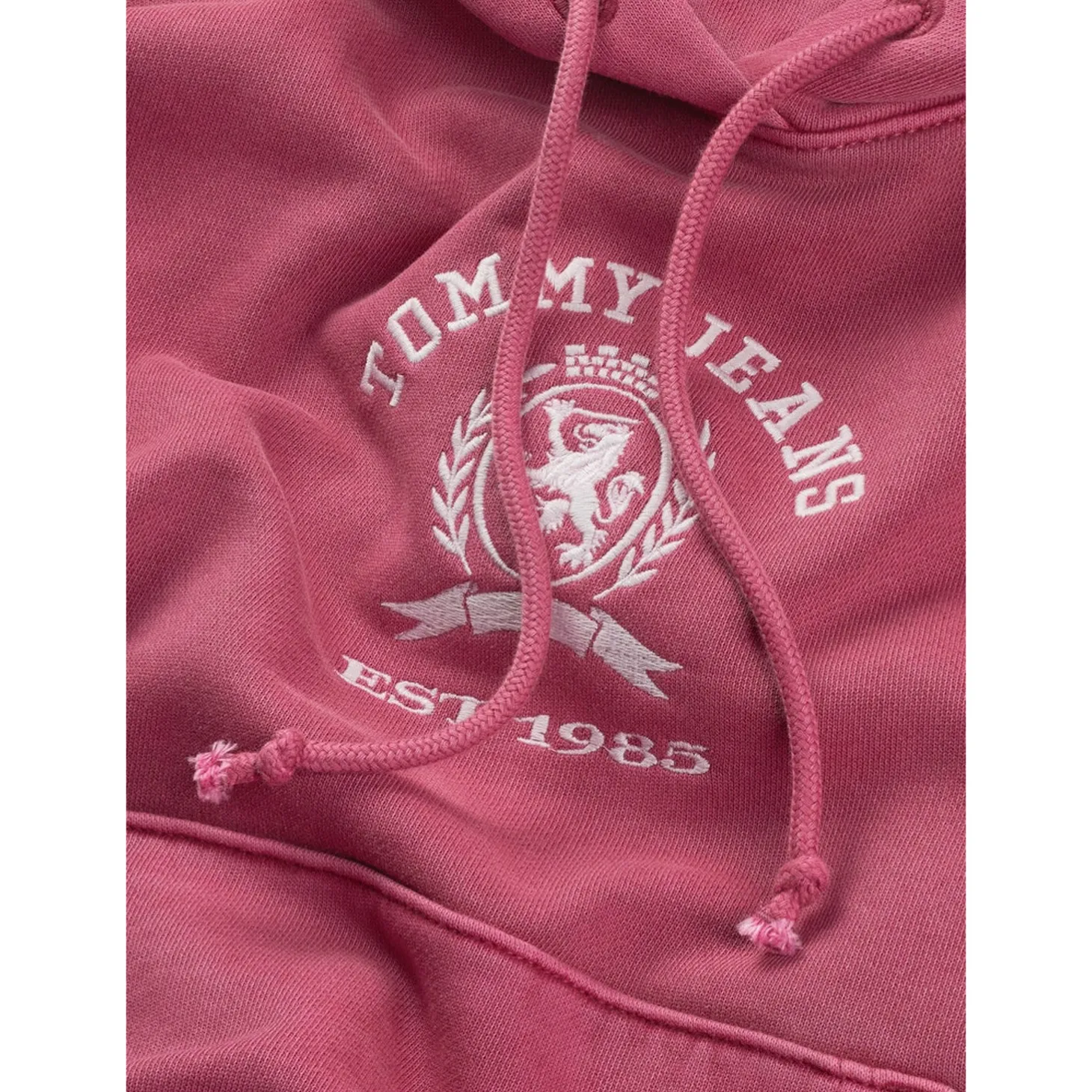 TJW BXY CRP VARSITY CREST HOOD
