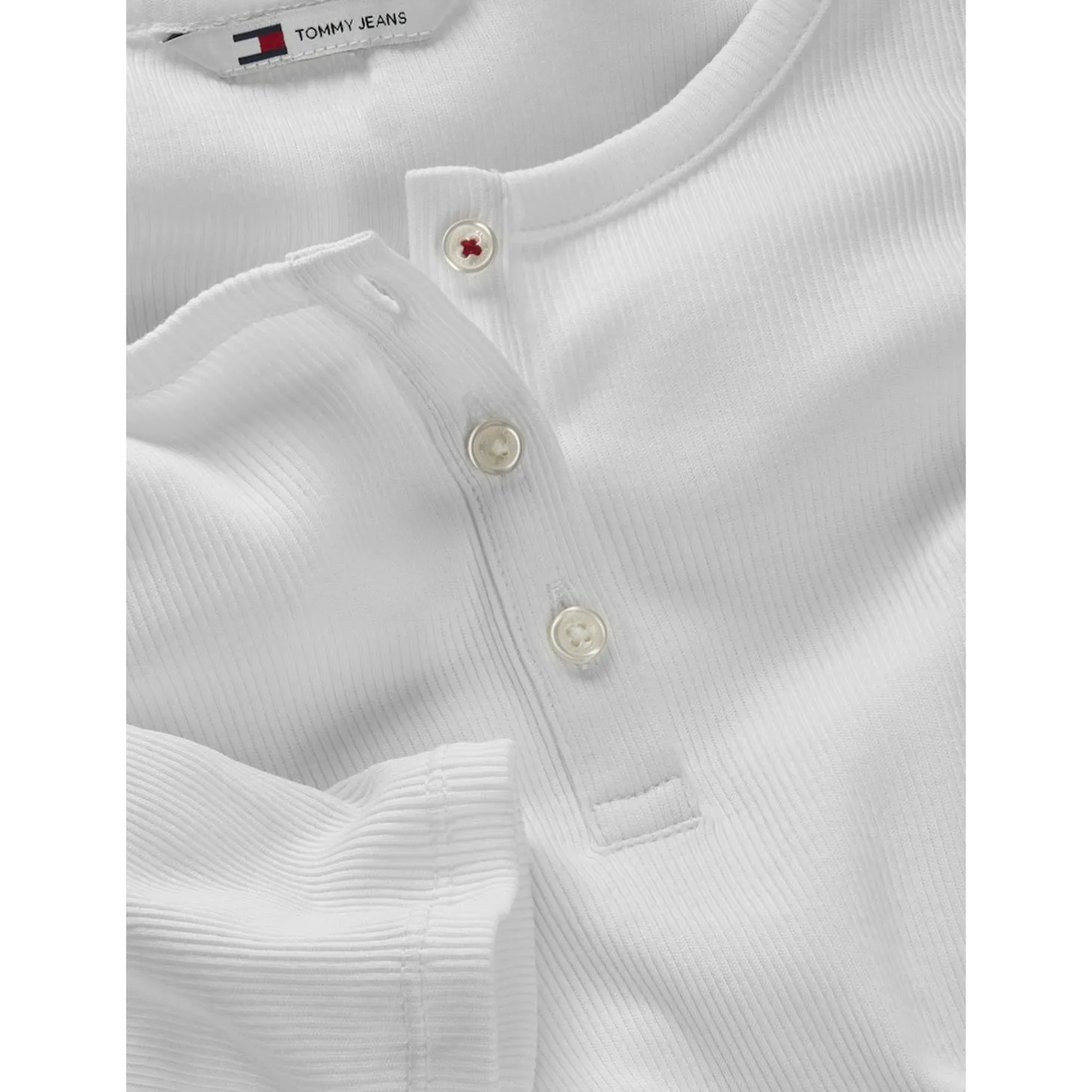 TJW SLM BUTTON RIB C-NECK LS E