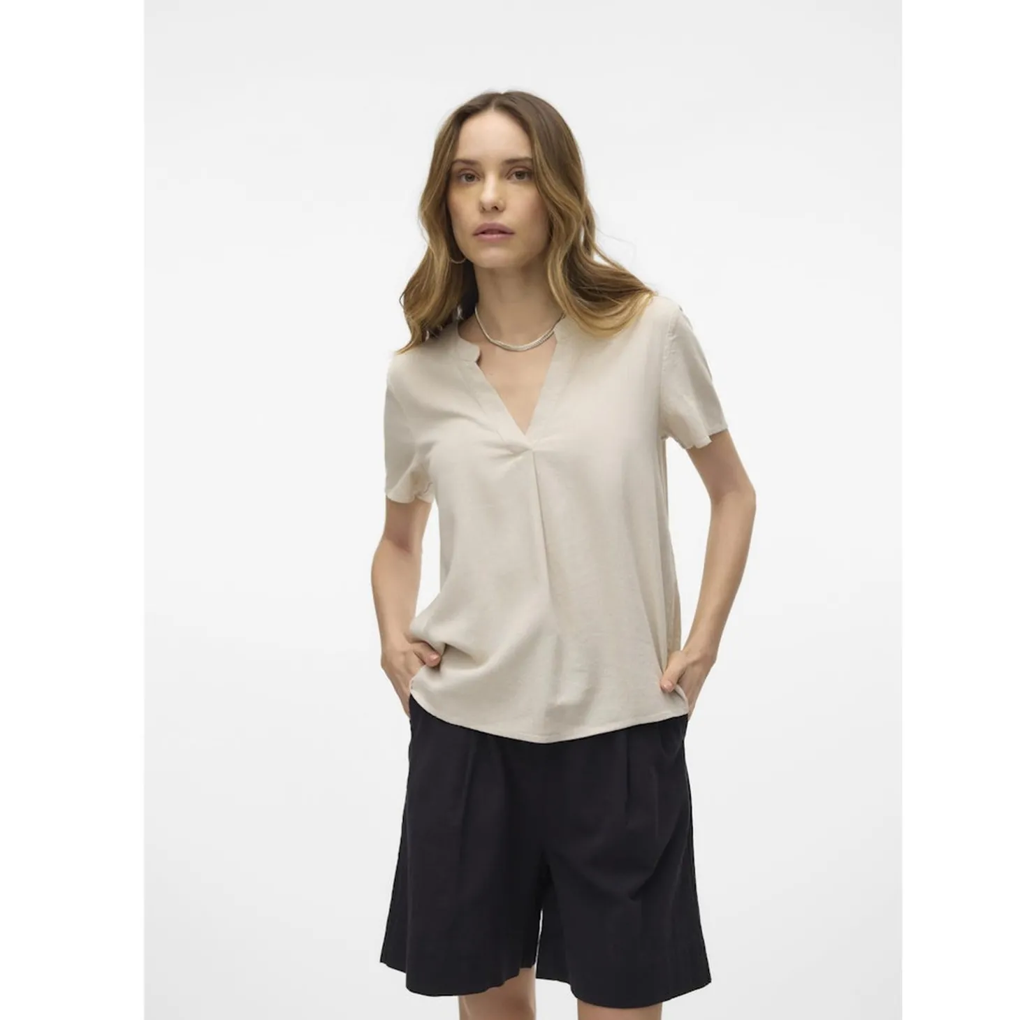 VMMYMILO SS V-NECK TOP WVN GA