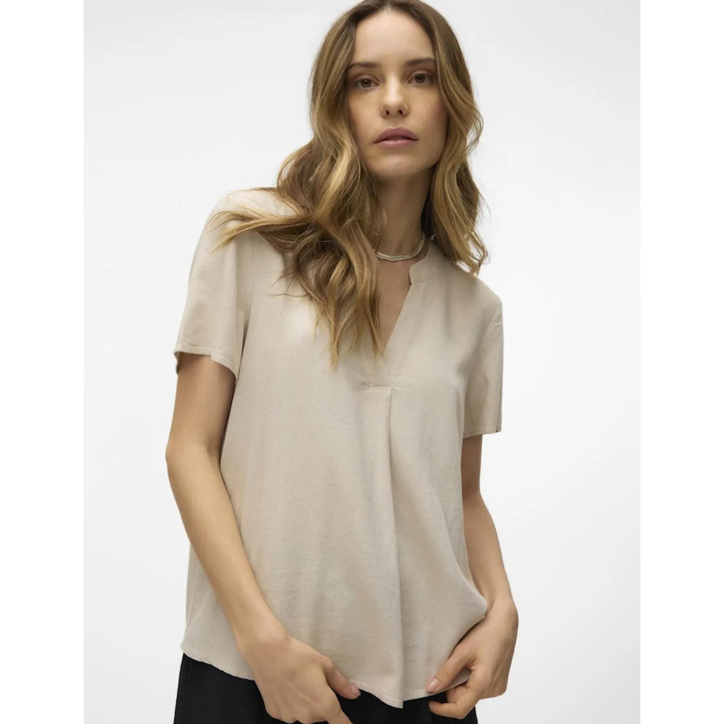 VMMYMILO SS V-NECK TOP WVN GA