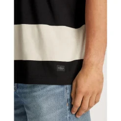 WOVEN LABEL RELAXED TEE