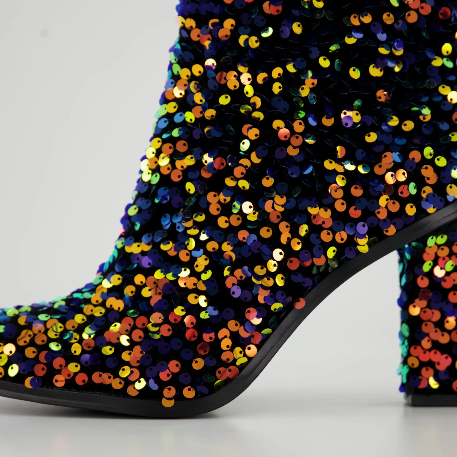 ZOE ANKLE BOOT